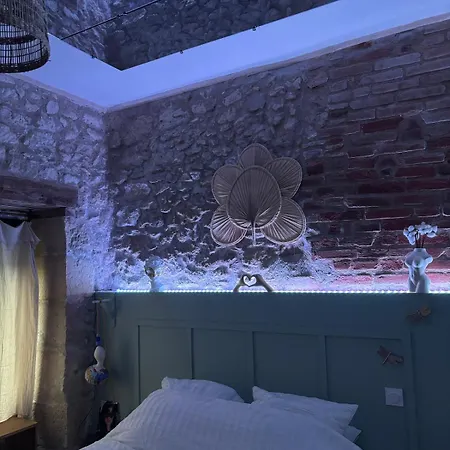 Venuste, Romantique Apartmán